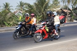 Libur Lebaran Usai, Kawasan Kalianak Dibanjiri Pemudik Bermotor