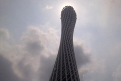 Canton Tower, Bukan yang Tertinggi Tapi Paling Seksi