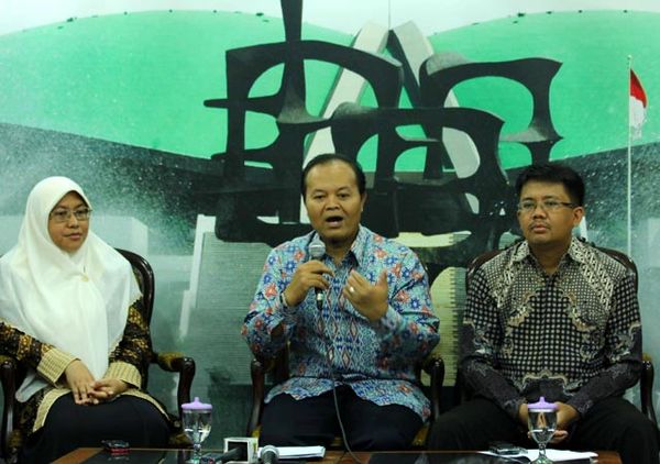 PKS Jumpa Pers Soal Misi Diplomatik ke Rohingya