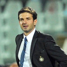 Stramaccioni Minta Inter Tetap Membumi