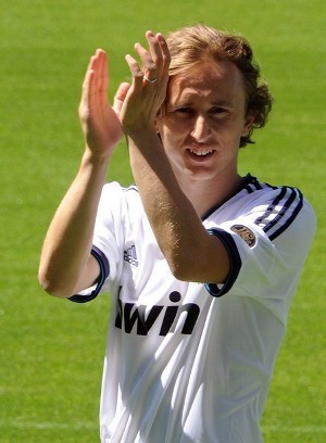 Tekanan Besar Menanti Modric di Madrid
