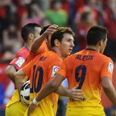 Dua Gol Messi Menangkan Barca