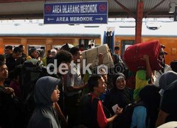 Usai Lebaran, St Senen & Gambir Berangkatkan 13 Ribu Warga yang Mudik 
