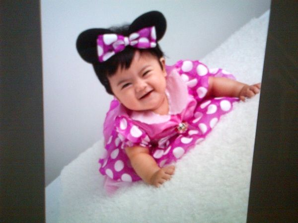 Illaura Andrieena Oetama, 8 Bulan, Perempuan