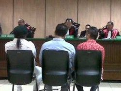  Berbaret Hijau, John Kei Mulai Diadili