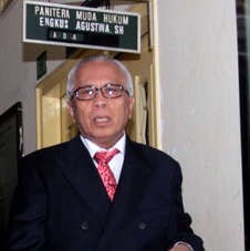 OC Kaligis Menolak Damai dengan Denny