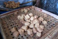 Tahu Lamping, Oleh-oleh Saingan Tahu Sumedang