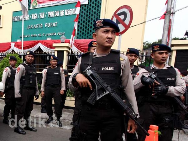 Sidang John Kei Dijaga Ratusan Polisi