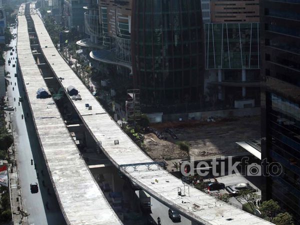 Flyover Casablanca Ditargetkan Rampung Akhir 2012