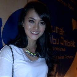 Ririn Ekawati Terharu Usai Nonton Rumah di Seribu Ombak