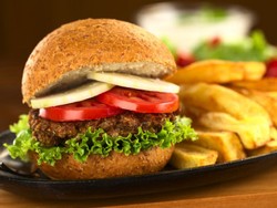 Menu Burger dan Pizza Kini Jadi Trend di Baghdad