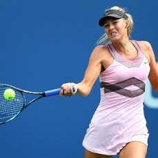 Sharapova Taklukkan Angin & Czink untuk Pijak Babak Kedua