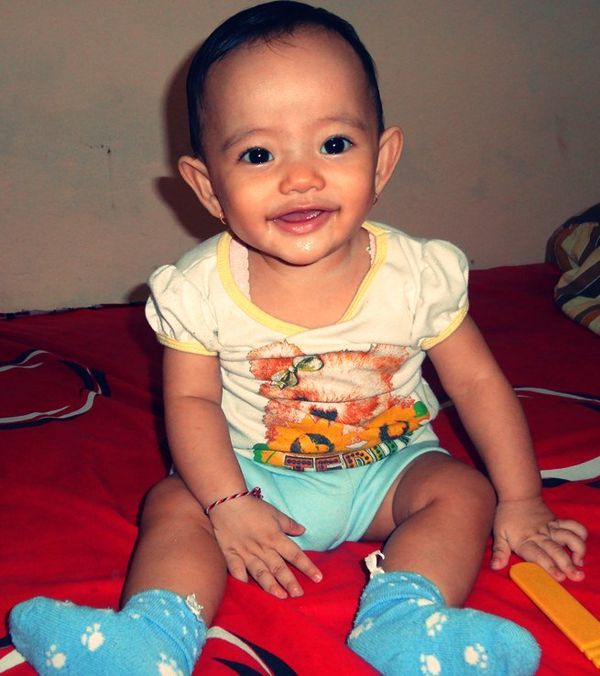 Kimberly Wahyu Ciptaning Rhapsody, 9 Bulan, Perempuan