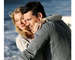  10 Cincin Pertunangan Indah Milik Bintang Hollywood 