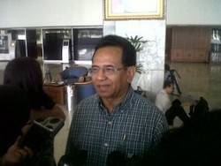 Gerindra: Dilarang Berpolitik Tak Berarti Harus Keluar dari Parpol