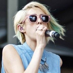 Video Panas Penyanyi Dev Beredar