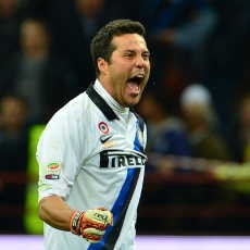 Julio Cesar di Ambang Pintu QPR