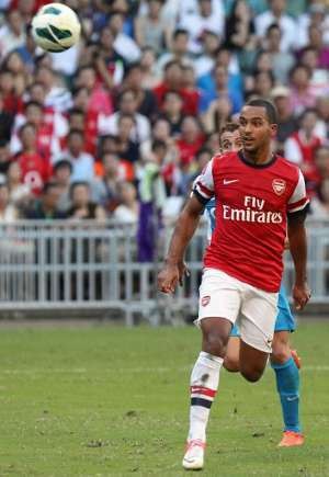 Arsenal Mungkin Lepas Walcott