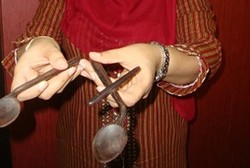 Sendok Makan Khusus Penderita Cerebral Palsy Buatan FK UGM