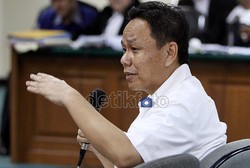 Terima Gratifikasi Rp 3,2 M, Wafid Muharam Divonis 5 Tahun oleh MA