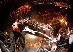 Gitaris Korn: Kami Tak Pernah Menganggap Genre Musik Kami Nu Metal