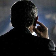 Ceroboh! Agen Secret Service AS Tinggalkan Pistol di Toilet Pesawat