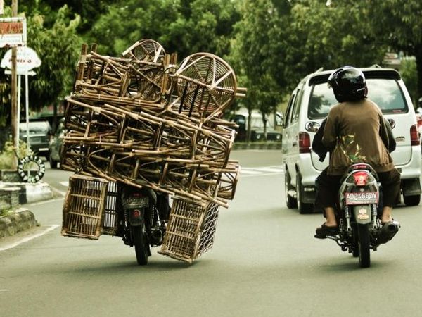 Potret Buram Jalanan Kita