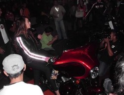 Ada Anak Harley Tutupi Jalan? Segera Laporkan!