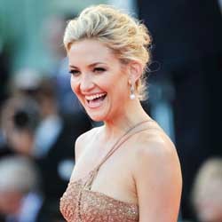 Kate Hudson Tampil Cantik & Anggun