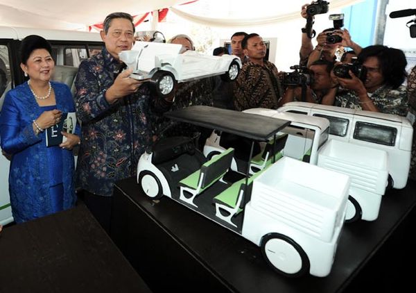 Presiden SBY Hadiri Peringatan Harteknas