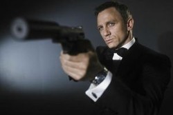 Xperia T, Si Ponsel James Bond