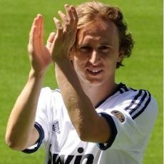 Tentang Kepindahan Modric ke Madrid