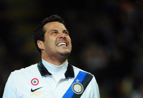 Julio Cesar Resmi Tinggalkan Inter