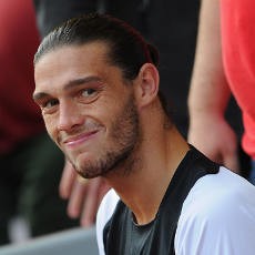 Menimang Masa Depan Carroll di Anfield