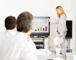 Pekerjaan PR Gampang & Cuma Senang-senang, Eits Siapa Bilang? 