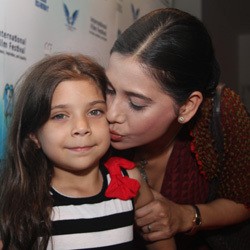 Ayu Azhari dan Anak Kesayangannya