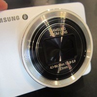 Galaxy Camera, Kamera Bernyawa Android
