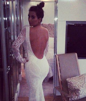 Gaun Pernikahan Kim Kardashian?