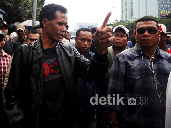 Ada Hercules di Antara Massa Anti John Kei