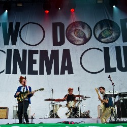 What We See, Film Dokumenter Two Door Cinema Club