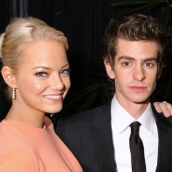 Mantan Pacar Andrew Garfield Lirik Robert Pattinson