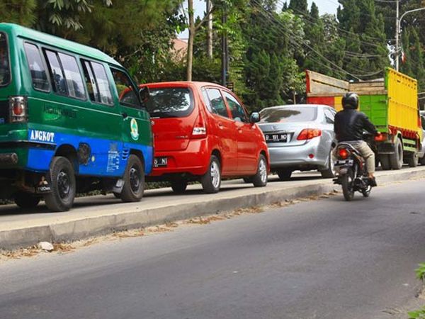 Perbaikan Jalan Bikin Macet