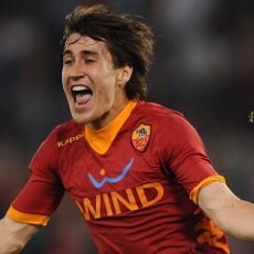 Bojan: Sebuah Kehormatan Berada di Milan