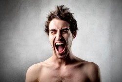 Pria Ini Klaim Penisnya Patah Akibat Efek Samping Suplemen