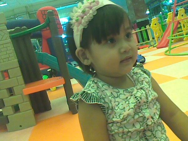 Dini Ayu Cahyani, 3,1 Tahun, Perempuan