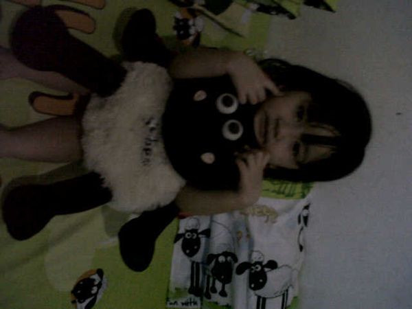 Aurel Pricilla Thauw, 3,5 Tahun, Perempuan