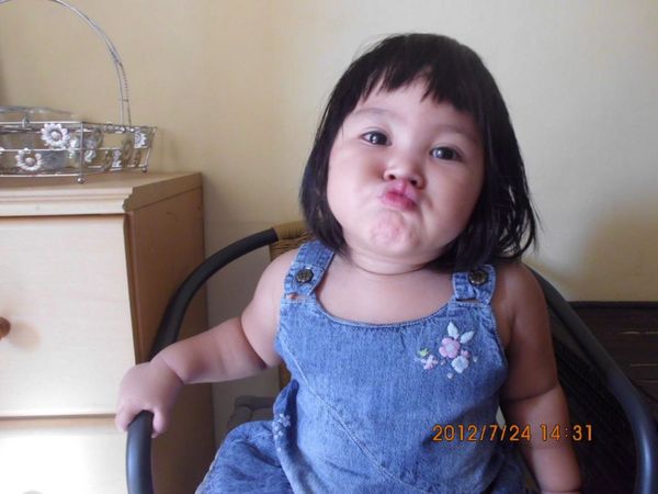 Nayra Kananya Riefella, 1,6 Tahun, Perempuan