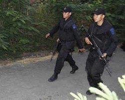 JK: Masyarakat Harus Bantu Aparat Berantas Teroris