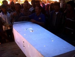 TKI Asal Banyumas yang Tewas di Malaysia Dimakamkan