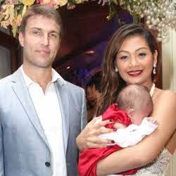 Tak Mau Kado Mahal, Indah Kalalo Pilih Rayakan Ultah Bareng Anak Yatim